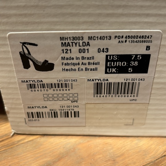 Aldo Matylda white platform heels. Size 7.5. Brand new, never worn - Picture 4 of 5